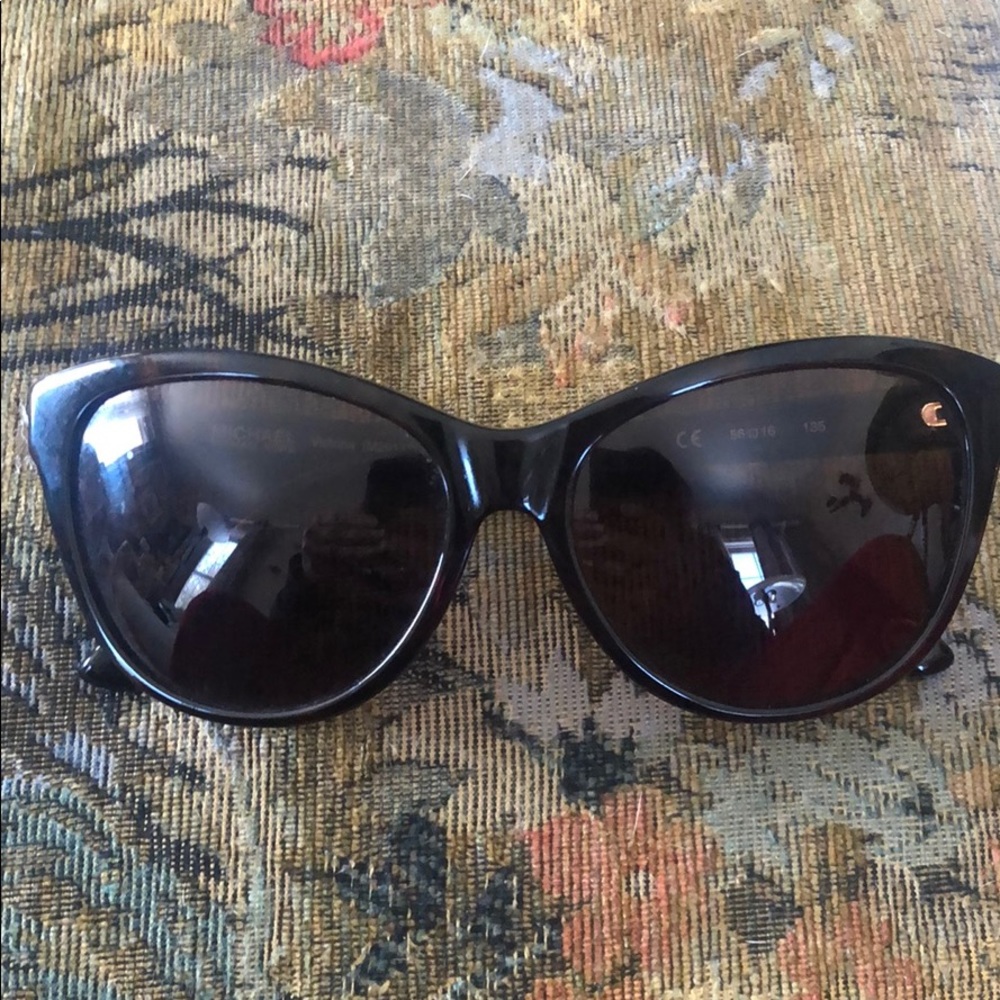 Michael Kors Sunglasses and case. - Picture 10 of 13